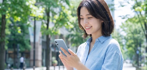 見やすいスマホ arrows We3